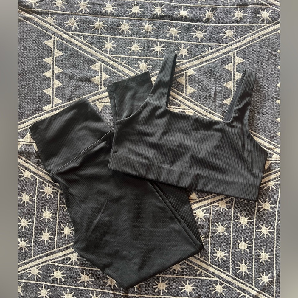 Girlfriend Collective Black Ribbed Tommy Bra and leggings set